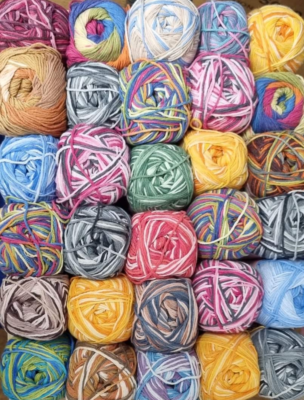 cotton yarn bundle 6 x balls